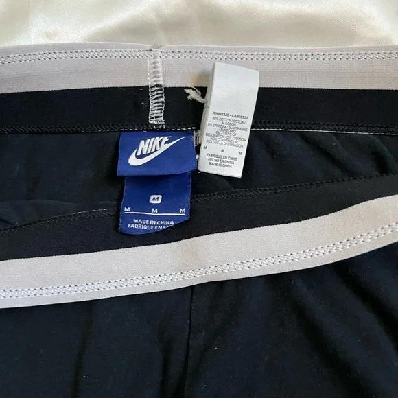 Nike black leggings - Picture 4 of 7